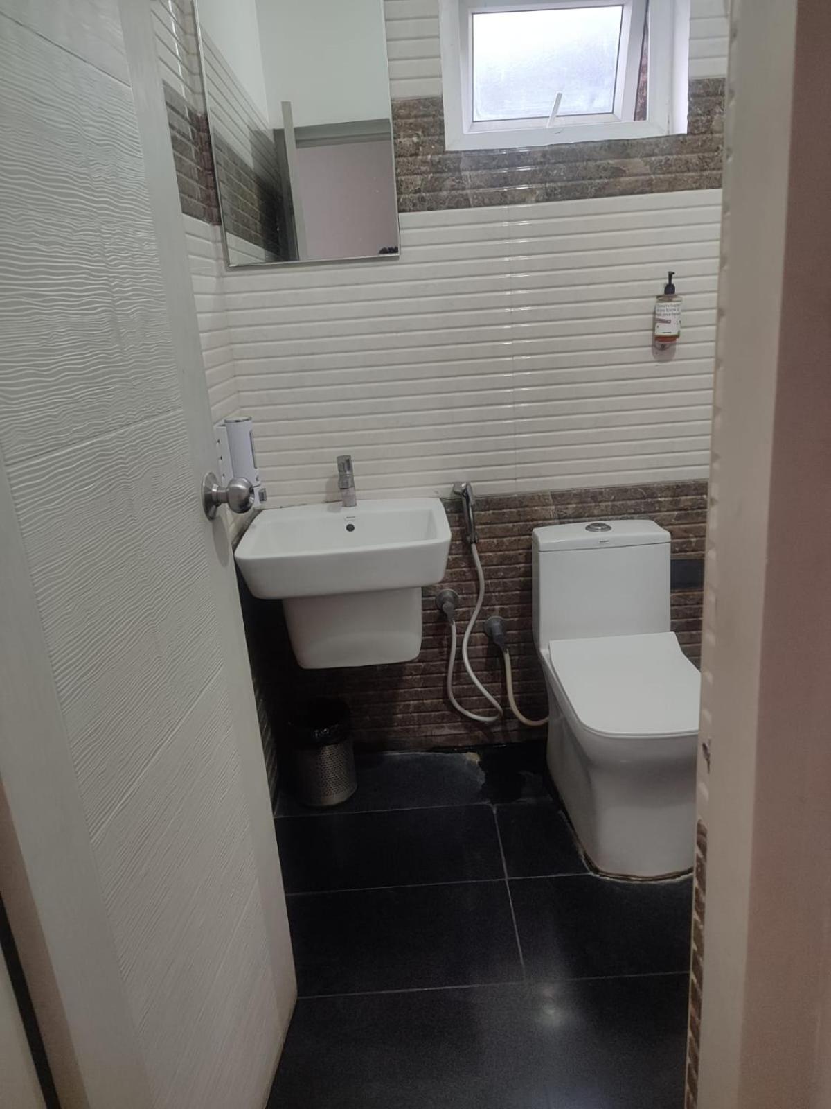Prime Suites Bangalore Ngoại thất bức ảnh